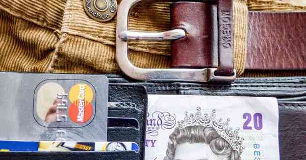 仿真性智能机器人：解锁人工智能新纪元