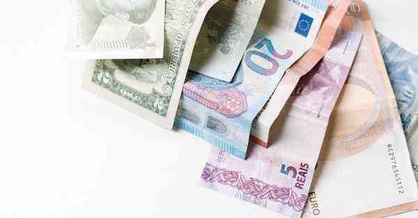 智能机器人加班