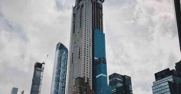 智能机器人无人农场：农业的未来