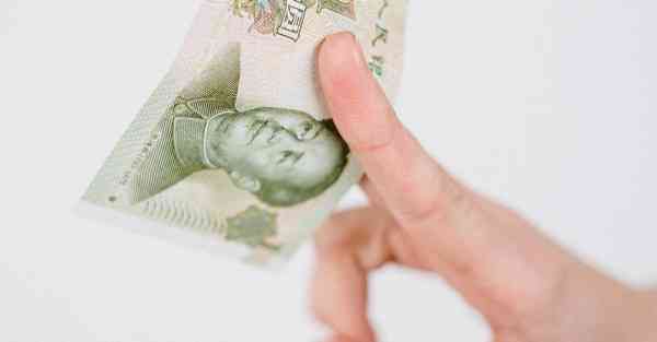 AI绘画背景画板改色方法