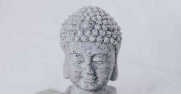 智能机器人无人农场：农业的未来