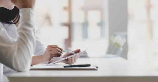 仿真性智能机器人：解锁人工智能新纪元