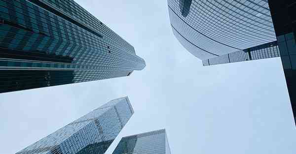 AI机器人和人工智能的区别，AI是什么意思人工智能是机器人吗