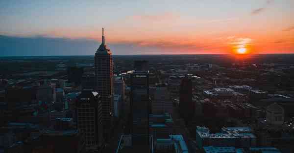 智能机器人加班