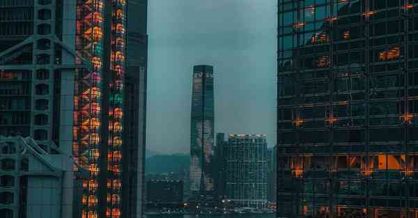 量化大数据系统：用数据驱动世界的未来