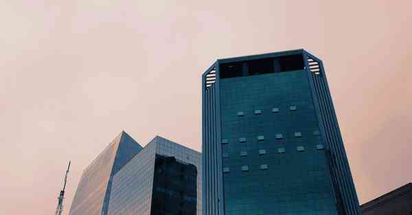 智能控制阀是机器人的心脏 智能控制机器人的口罩