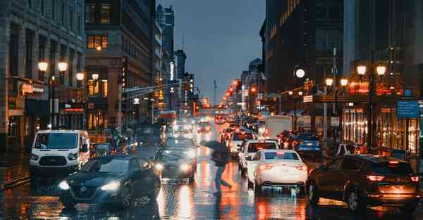 税收大数据与营商环境（优化营商环境与大数据中心）