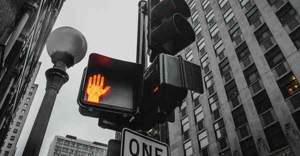 英国女王AI还原技术