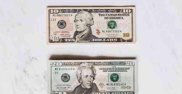 机器人智能家庭管家：家庭生活的新助手