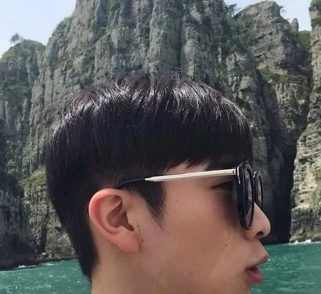邹邦婵颖