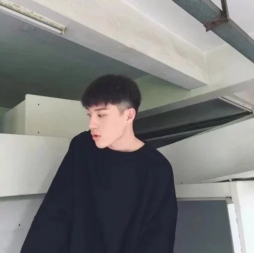 钟松馨雅