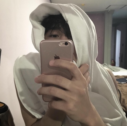 颜珍琬龙