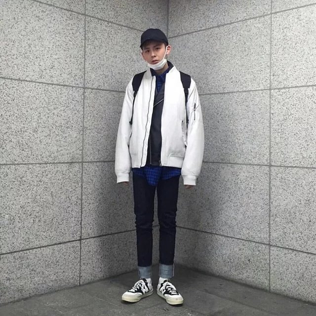 毕绿霞妍